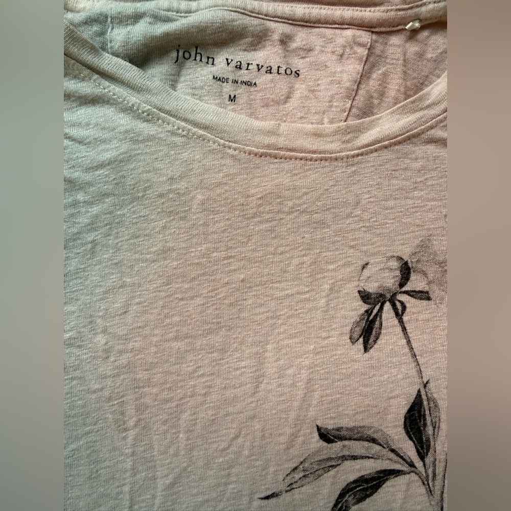 John Varvatos Dreamy Graphic Tee - Picture 7 of 7